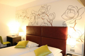  Hotel Villa Nabila  Реджоло